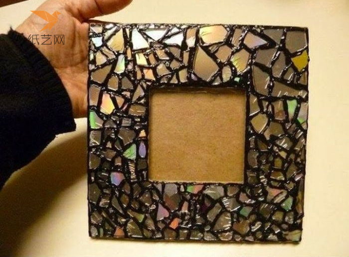 变废为宝教程打碎的玻璃瓷砖做成的炫彩画框