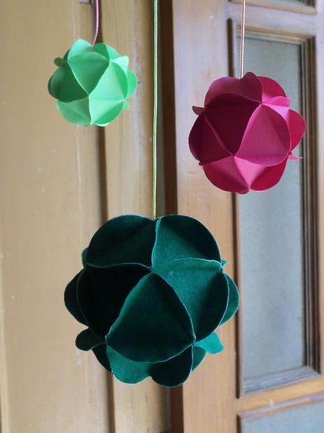 简单纸球花纸花球圣诞节装饰制作教程