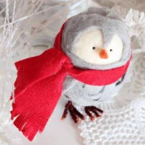 可爱的不织布制作小企鹅圣诞礼物制作教程
