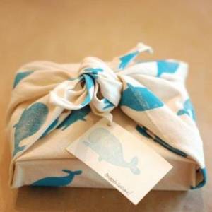小清新的手工橡皮章印花布包装圣诞礼物制作教程