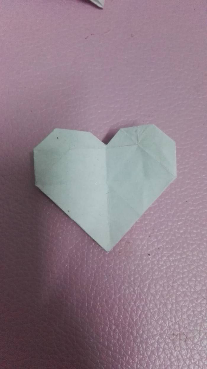超级有爱的情人节礼物折纸爱心教程