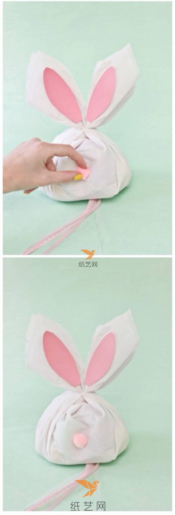 布袋上的兔子耳朵贴上粉色纸片