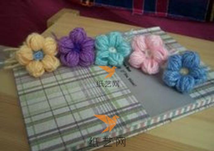毛线缠绕做的五瓣梅花制作教程