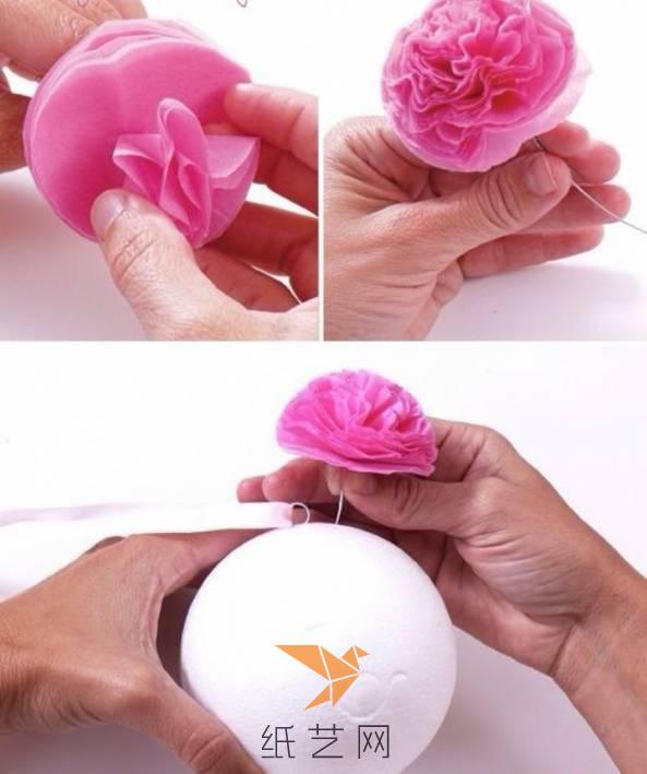 整理一下花片，形成小芙蓉的造型，这样就可以直接插在泡沫圆球上