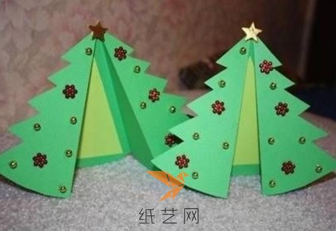 圣诞节手作纸艺花样圣诞树制作教程