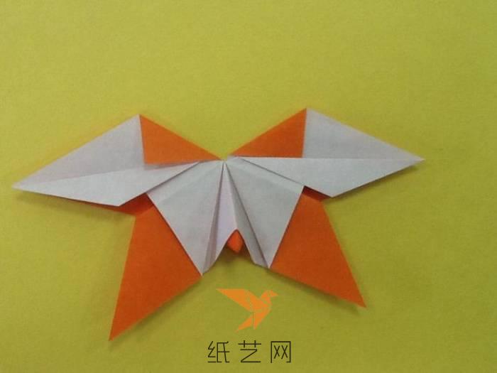 简单漂亮的折纸蝴蝶制作教程