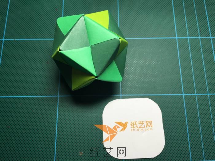 简单折纸花球12块组合折纸花球教程