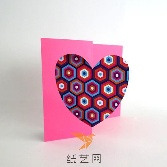 这样漂亮的情人节卡片是不是非常的简单呢