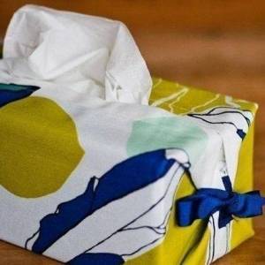 DIY漂亮的纸巾盒教程