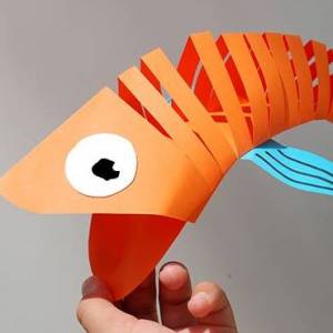 能动的可爱剪纸小鱼儿童手工教程