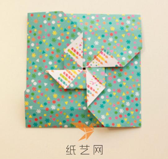 小风车样子的折纸信封制作教程