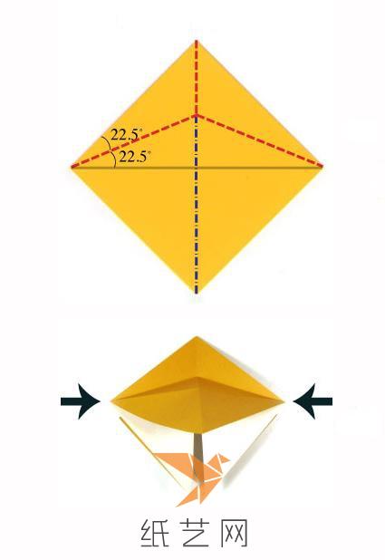 然后按照教程中的折痕位置来进行折叠，一边折叠一边将两边向中间对折