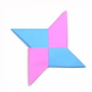 儿童节手工双色折纸飞镖制作教程