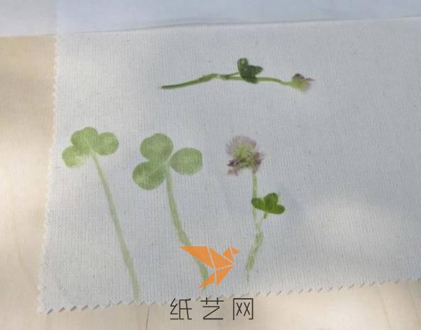花朵也是可以印到布料上面的