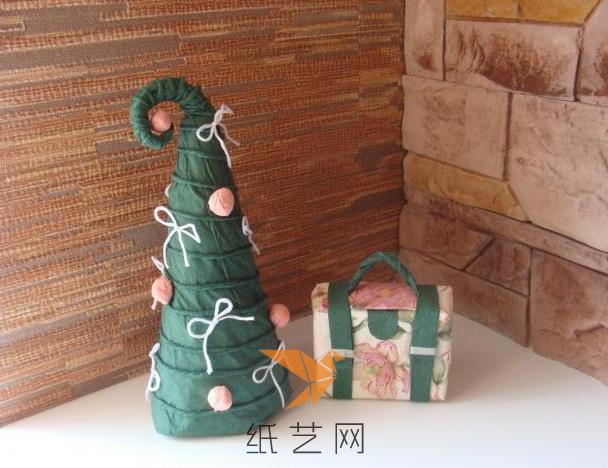 圣诞节装饰可爱圣诞树制作教程