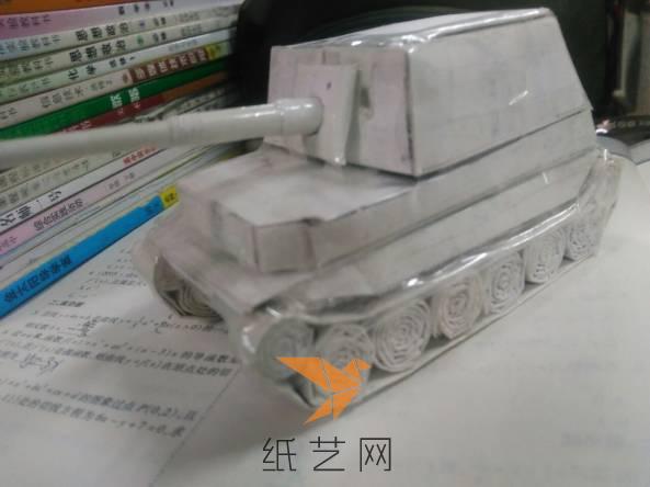 精美的纸坦克模型