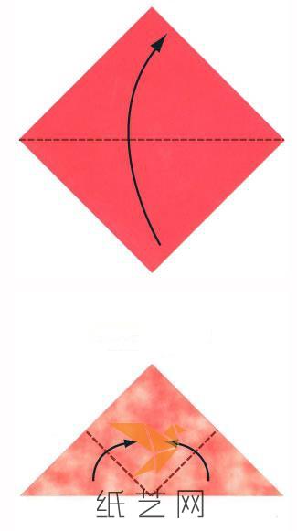 将纸张对角进行对折，然后将两个底角折叠到顶角的位置