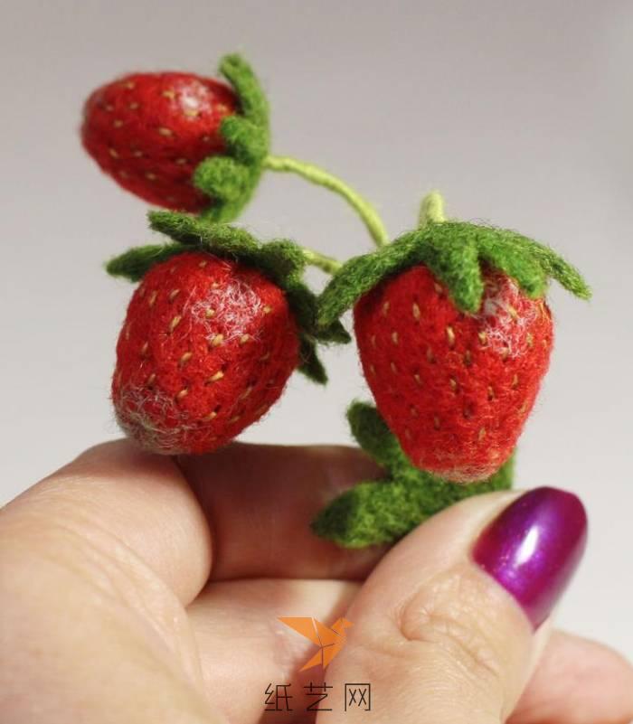 让人食欲大开的羊毛毡草莓制作教程