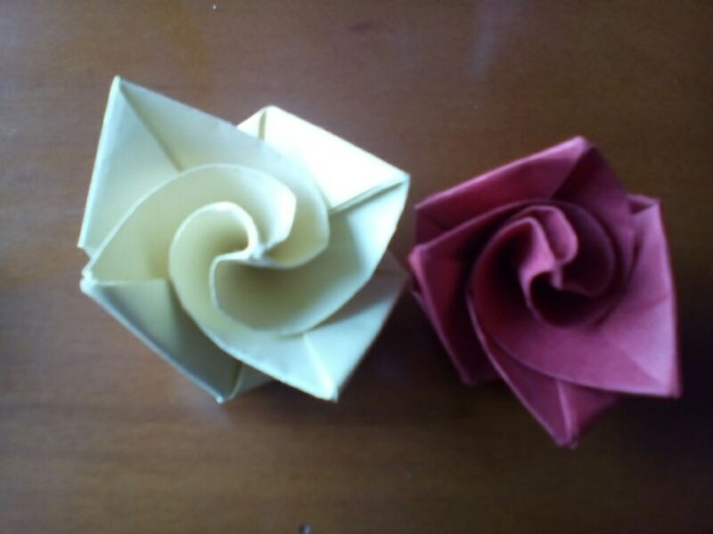 简易玫瑰花折法
