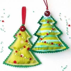 圣诞节制作的简单圣诞树布艺小装饰