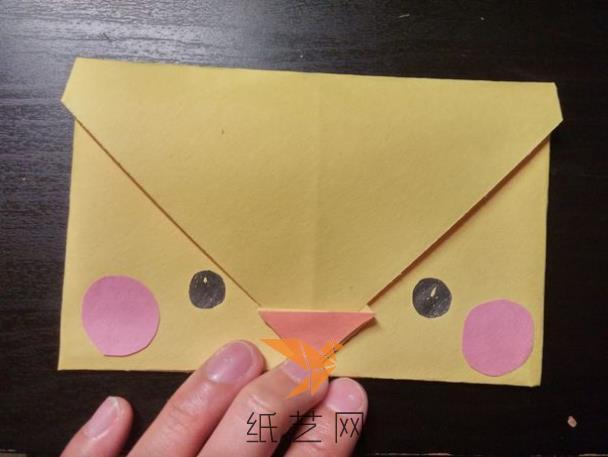 儿童手工小制作可爱卡通小鸡折纸信封的制作教程图解