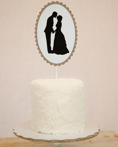 很有创意的结婚蛋糕剪纸装饰