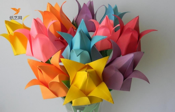 一束漂亮的折纸花