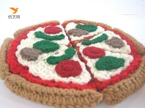 钩针编织的美味的披萨