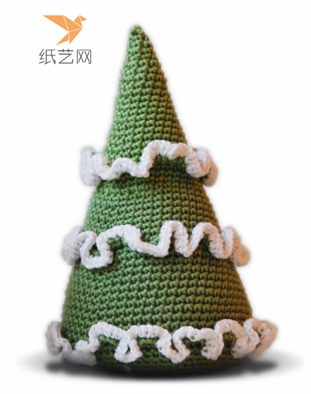 毛线钩针编织小雪人和雪松树记忆里永远的冬天就应该是这样的毛线钩针编织手作