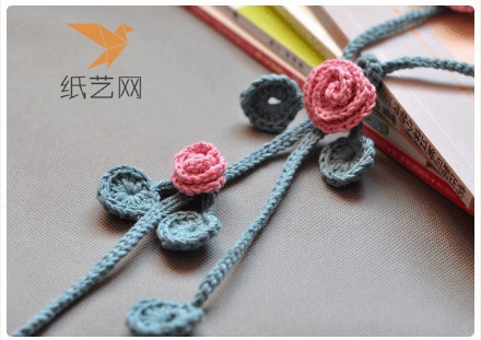 毛线钩针编织立体串花项链很有创意的毛线钩针编织手作