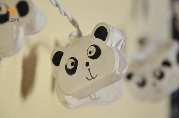 国庆节大熊猫纸艺卡通灯笼制作