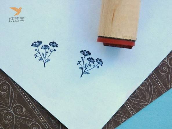 橡皮章图案展示出来的可爱小花草橡皮章手工