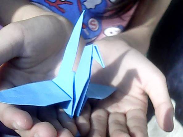 蓝色千纸鹤