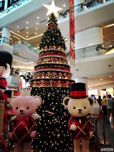 2015年上海美美的圣诞树