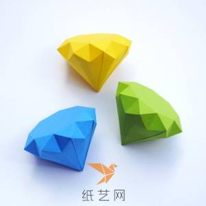 闪亮浪漫的3D纸模型钻石