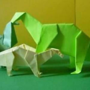 折纸恐龙，纪念一个时代的逝去