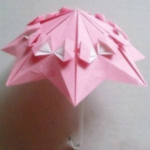 手工折纸阳伞