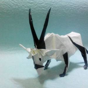 珍惜保护动物---形象逼真的折纸羚羊