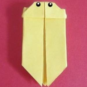 简单幼儿折纸萤火虫，边折纸边学习