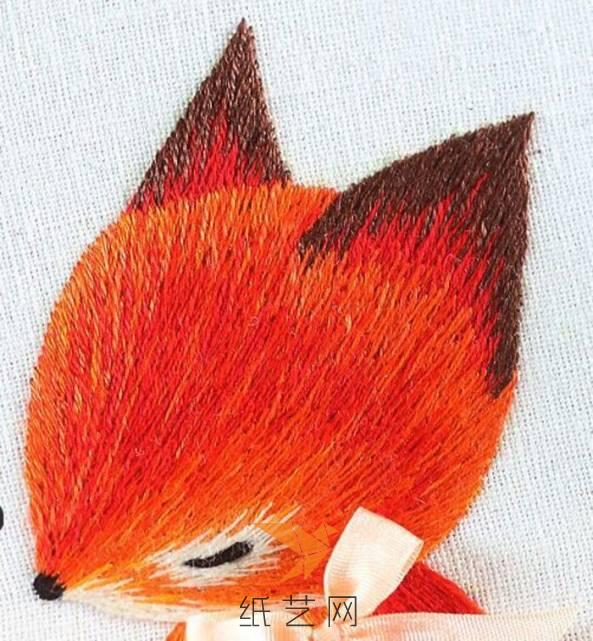 刺绣手作红狐