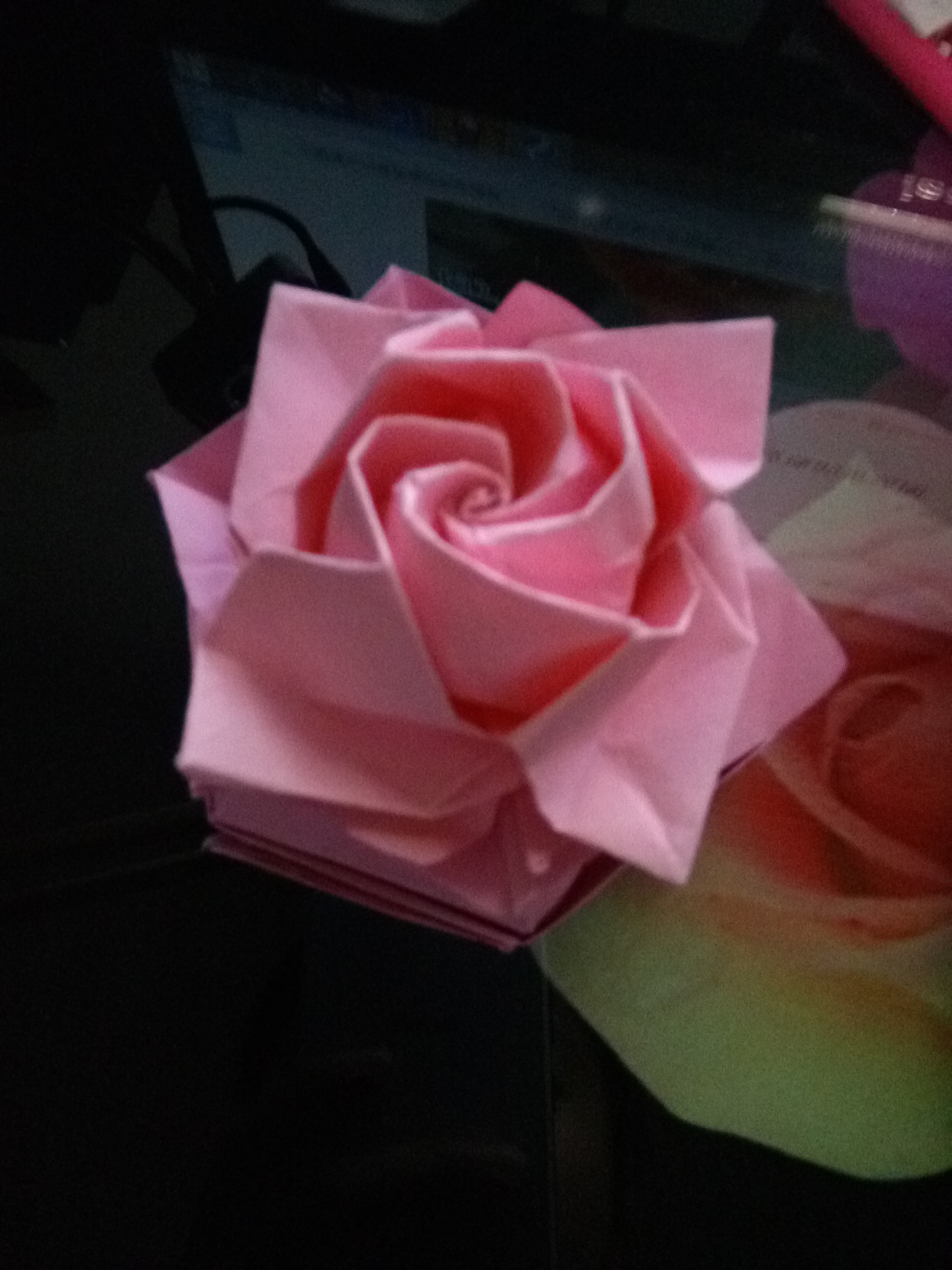 玫瑰盒子折纸