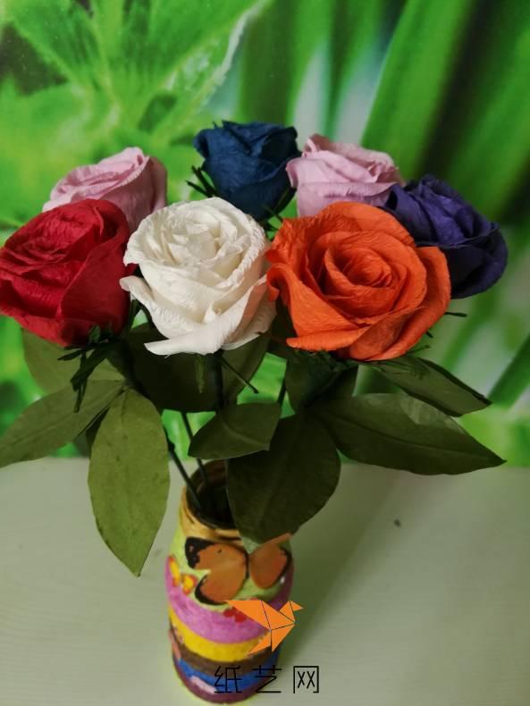 手揉纸粘玫瑰加上自己DIY 的花瓶